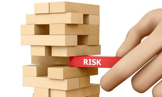 Strategi manajemen risiko