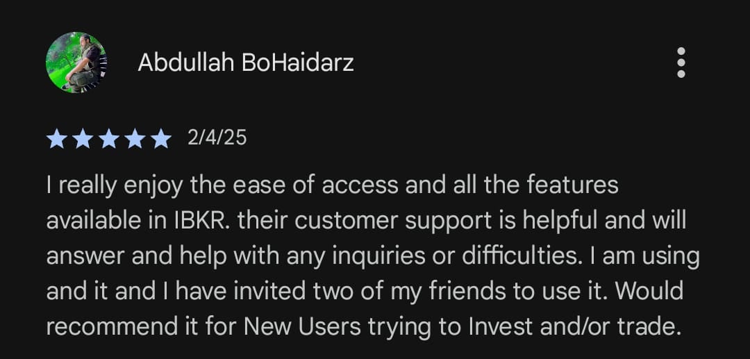 Contoh ulasan positif dari pengguna Android pada aplikasi IBKR mobile